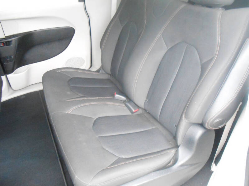 2018 Chrysler Pacifica L