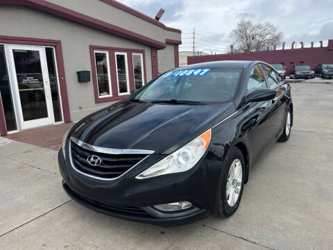 2013 Hyundai Sonata for sale at Sexton's Car Collection Inc in Idaho Falls ID