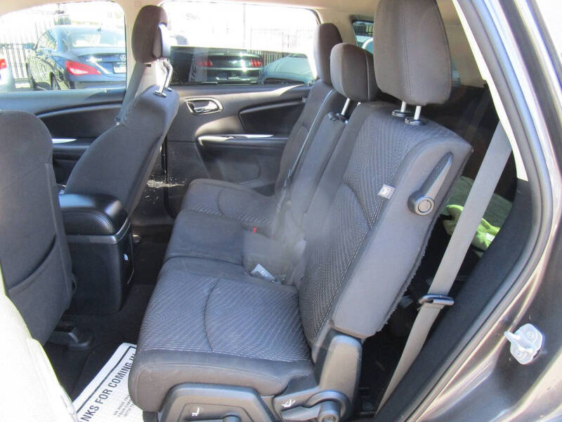 2017 Dodge Journey SE