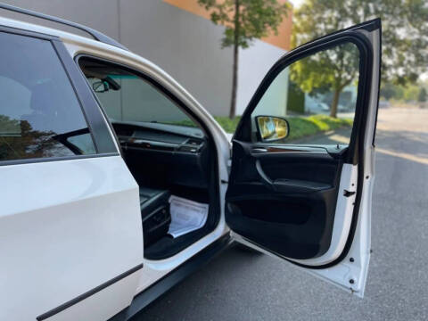 2009 BMW X5 xDrive30i