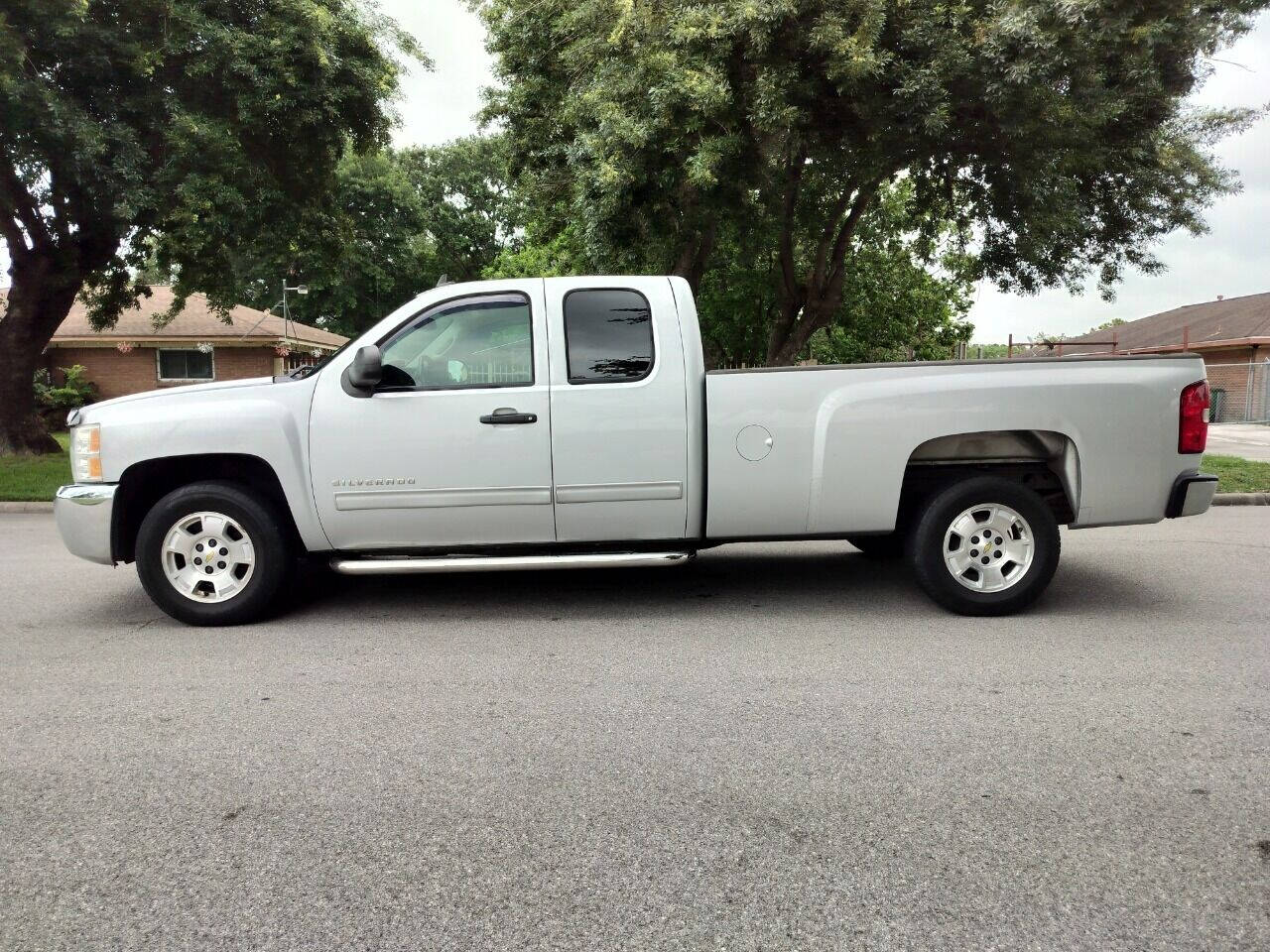 2013 Chevrolet Silverado 1500 for sale at Affordable Auto Plex in Houston, TX