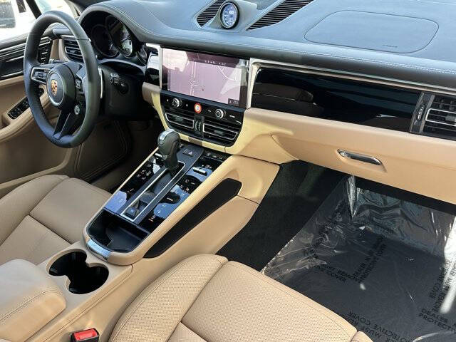 2026 Porsche Macan S