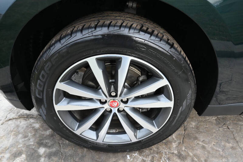 2017 Jaguar F-PACE 35t Prestige