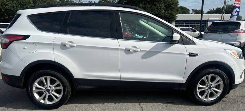 2018 Ford Escape SE photo 6