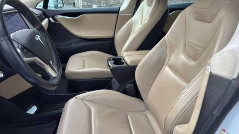 2014 Tesla Model S P85D