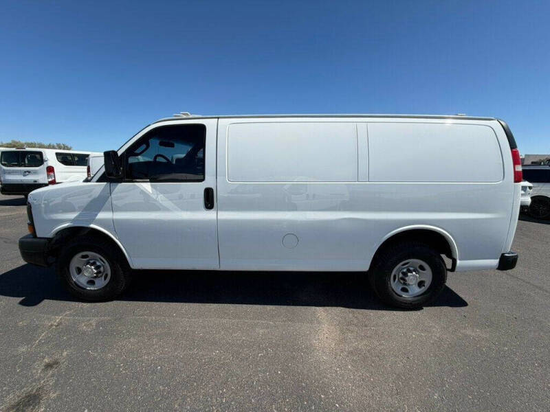 2016 Chevrolet Express 2500