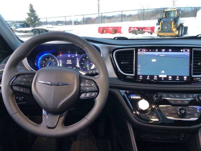 2023 Chrysler Pacifica Limited