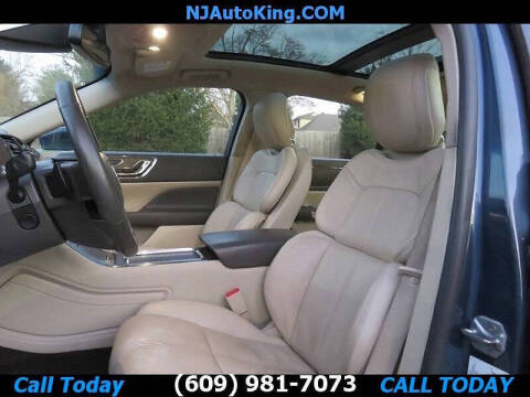 2018 Lincoln Continental Select