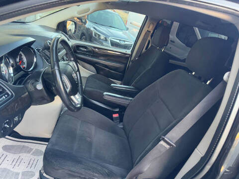 2016 Dodge Grand Caravan SE