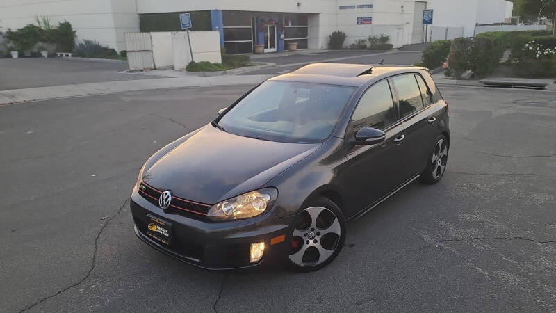 2011 Volkswagen GTI Base PZEV