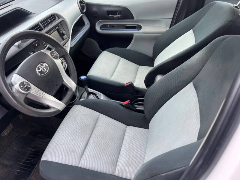 2012 Toyota Prius c Three