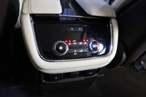 2020 Lincoln Navigator Black Label