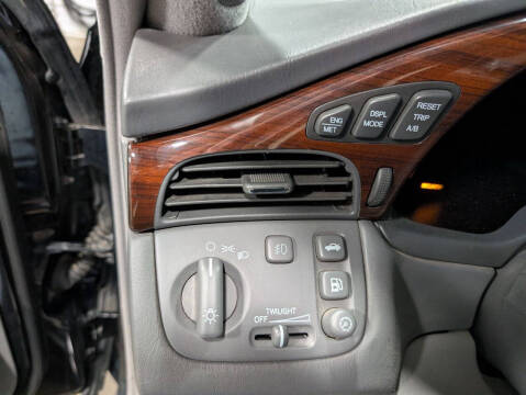 2005 Cadillac DeVille DTS