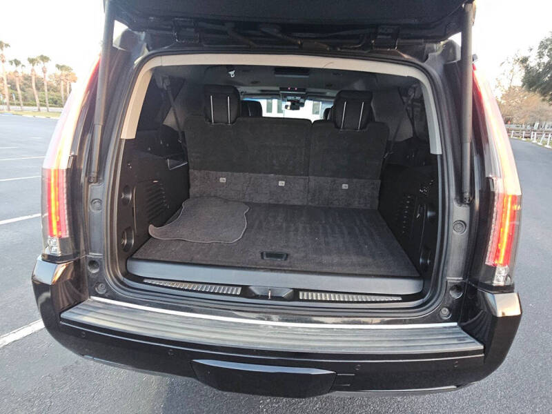 2017 Cadillac Escalade ESV Premium Luxury