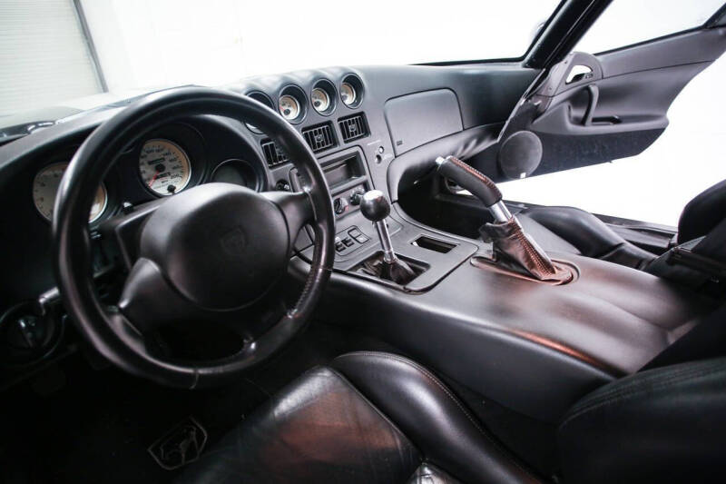 2000 Dodge Viper GTS