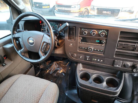 2023 Chevrolet Express 3500