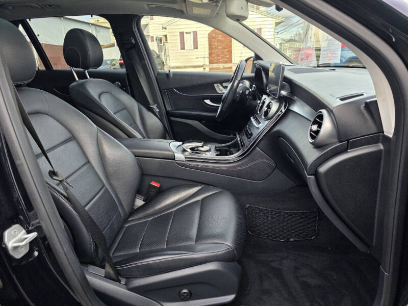 2016 Mercedes-Benz GLC GLC 300 4MATIC