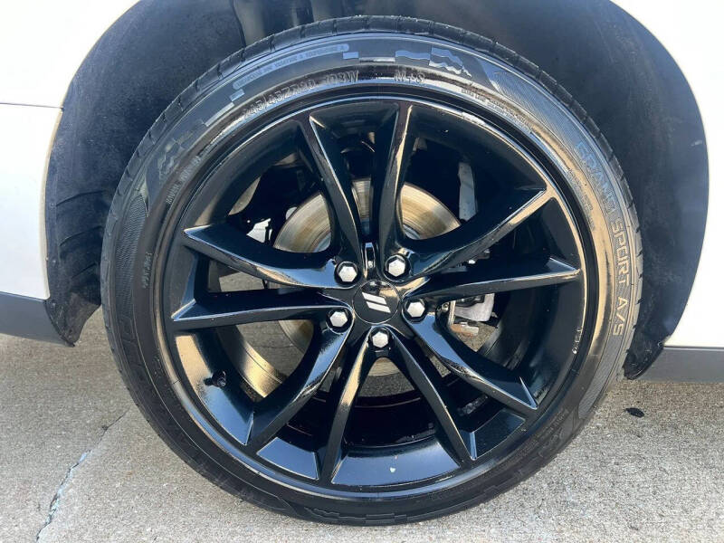2018 Dodge Challenger SXT Plus
