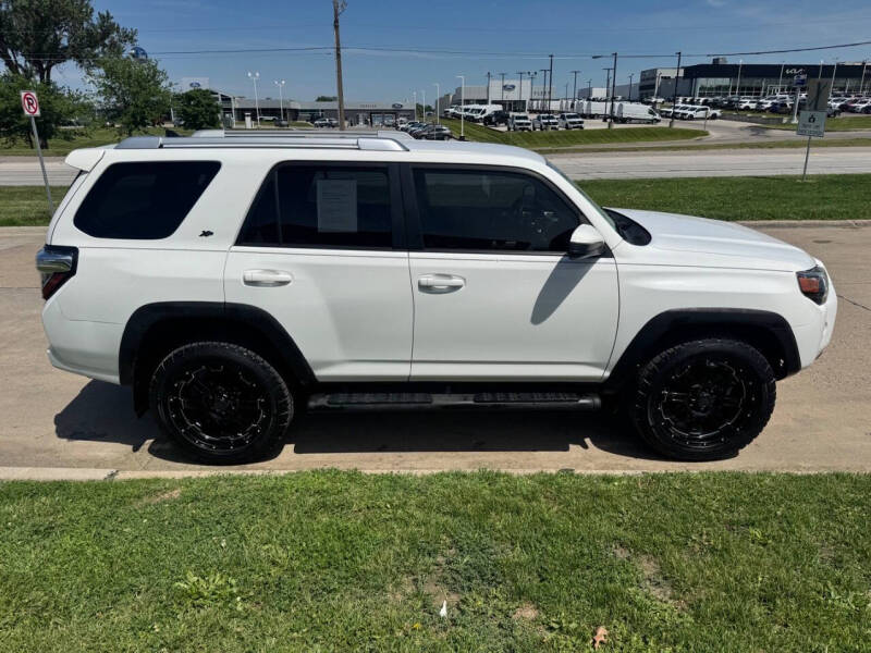 2016 Toyota 4Runner SR5
