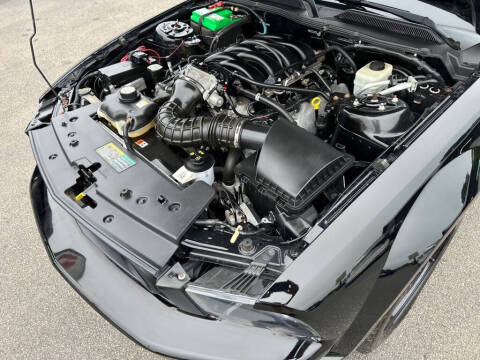 2006 Ford Mustang GT Deluxe