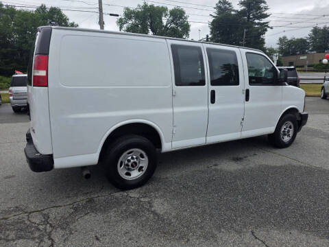2017 GMC Savana 2500