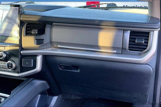 2023 Ford Expedition MAX XLT