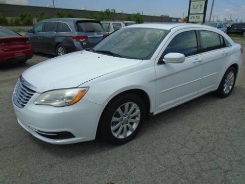 2011 Chrysler 200 for sale at H & R AUTO SALES in Conway AR