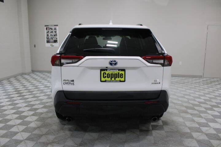 2021 Toyota RAV4 Hybrid LE