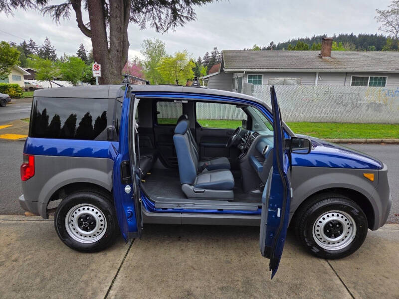 2004 Honda Element LX