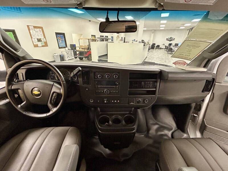 2020 Chevrolet Express 2500