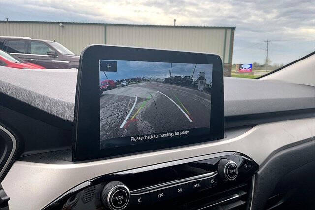 2021 Ford Escape SEL