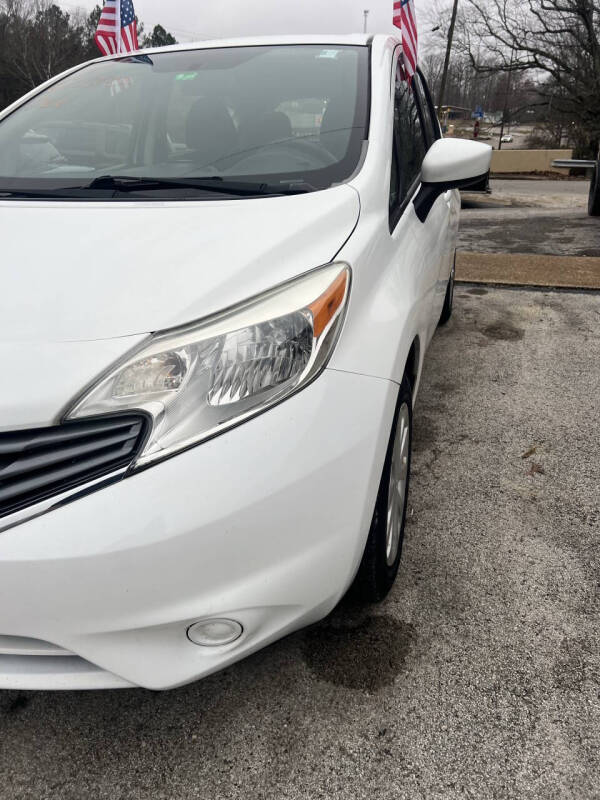 2016 Nissan Versa Note SV's photo