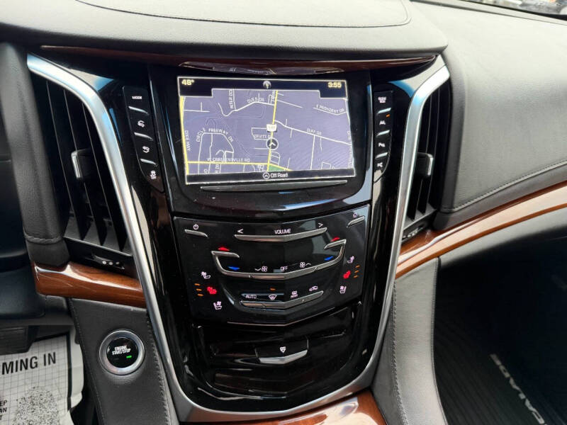 2019 Cadillac Escalade Luxury