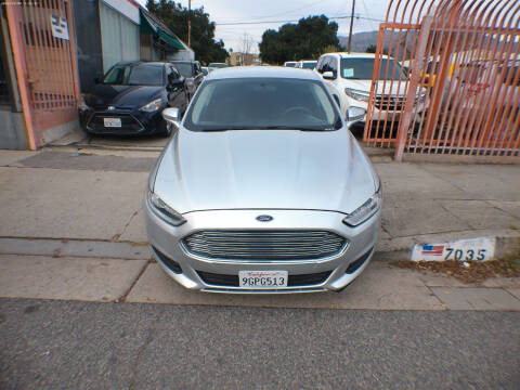 2016 Ford Fusion SE