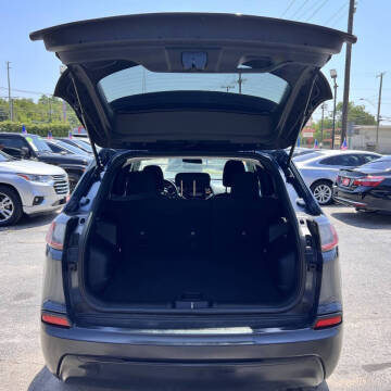 2020 Jeep Cherokee Latitude
