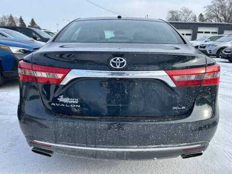 2016 Toyota Avalon XLE