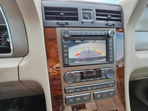 2012 Lincoln Navigator L