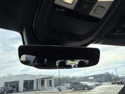 2025 Volvo XC90 B5 Plus Bright Theme 7P