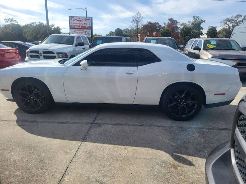2019 Dodge Challenger SXT