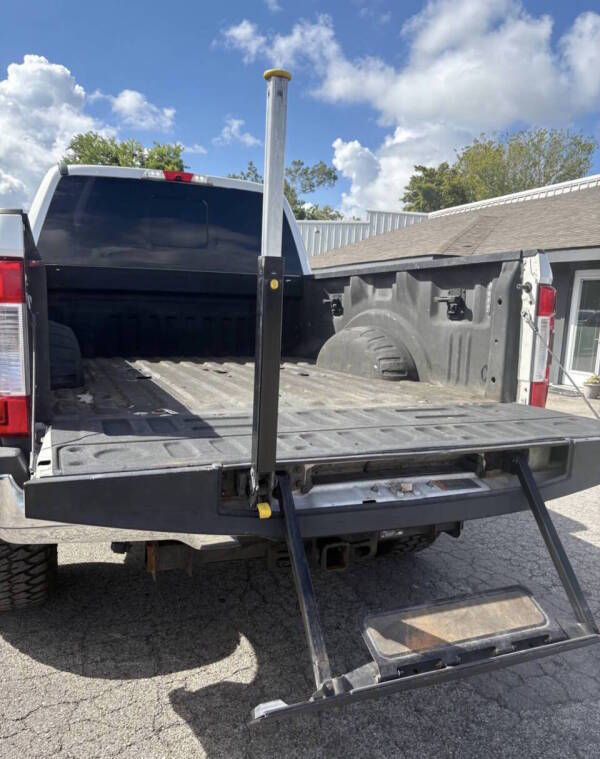 2019 Ford F-250 Super Duty Lariat