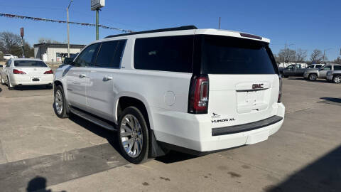 2015 GMC Yukon XL SLT