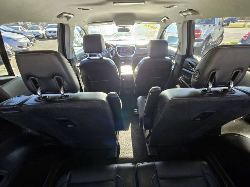 2019 GMC Acadia SLT-1