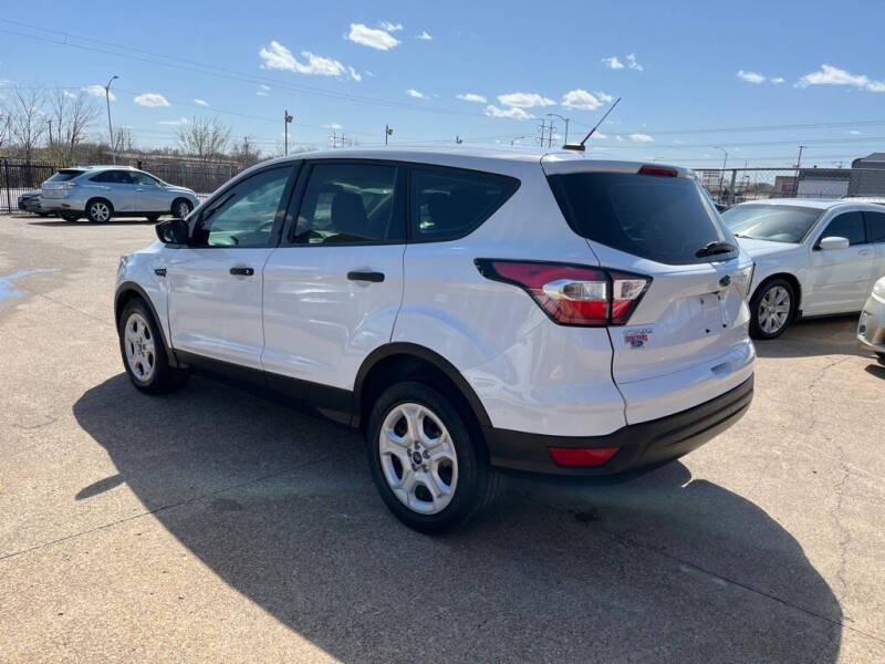 2018 Ford Escape S