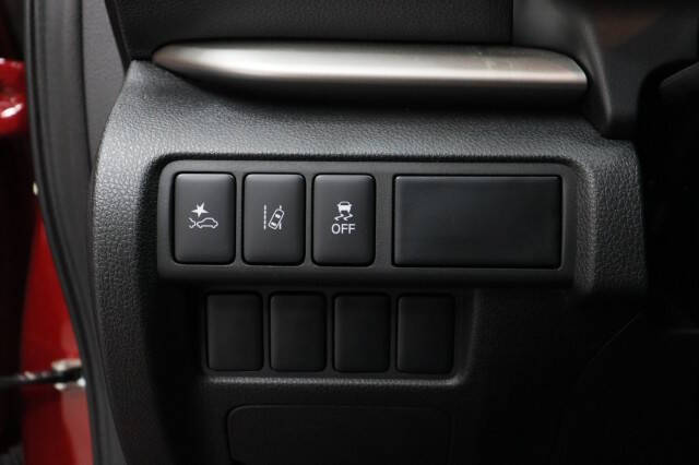 2024 Mitsubishi Eclipse Cross LE