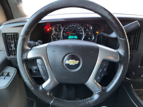 2018 Chevrolet Express 2500