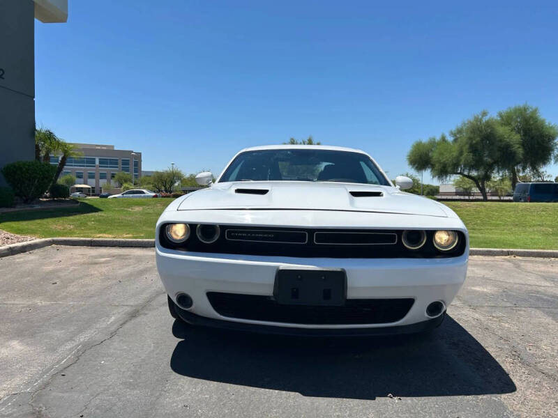 2015 Dodge Challenger SXT