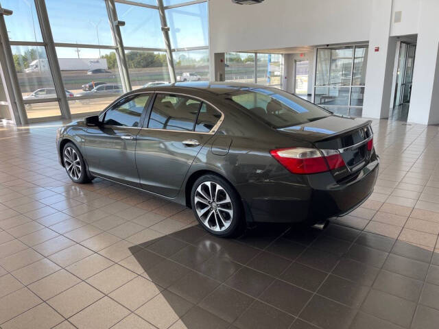 2015 Honda Accord for sale at Auto Haus Imports in Grand Prairie, TX