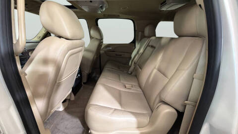 2011 Cadillac Escalade ESV Luxury