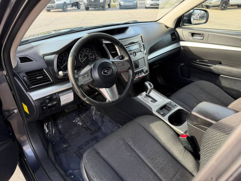 2011 Subaru Outback 2.5i Premium