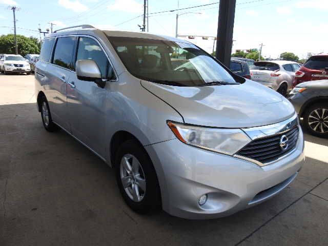 2017 Nissan Quest SV